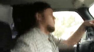 Kit N Toby in BaitBus