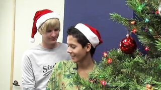 Felix and Liam fuck LIVE